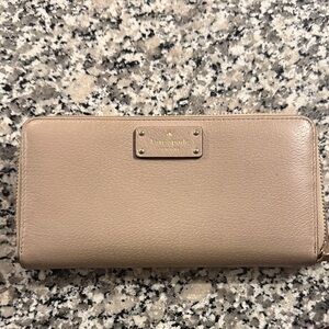 Kate Spade Beige Leather Wallet